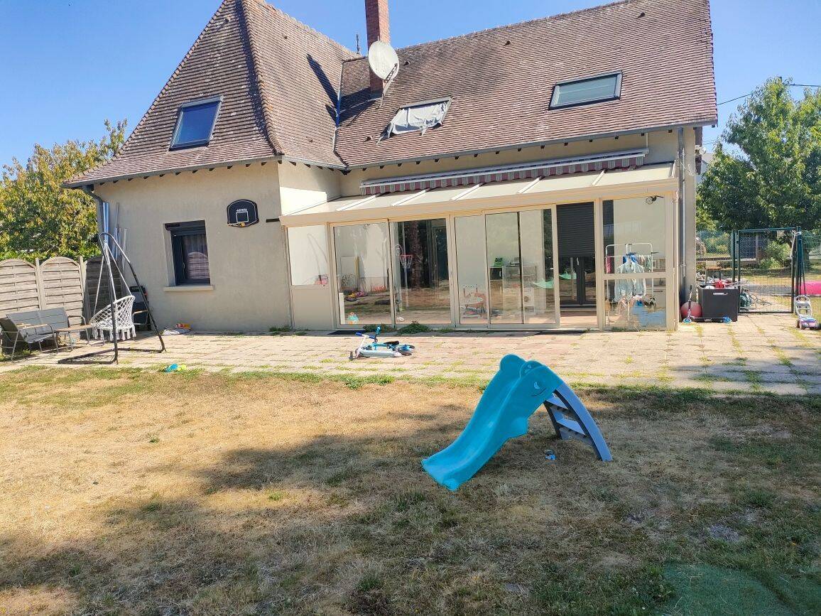 Maison 8 pièces 160 m² · à Cloyes-les-Trois-Rivières · 160 m² · 225 000 €