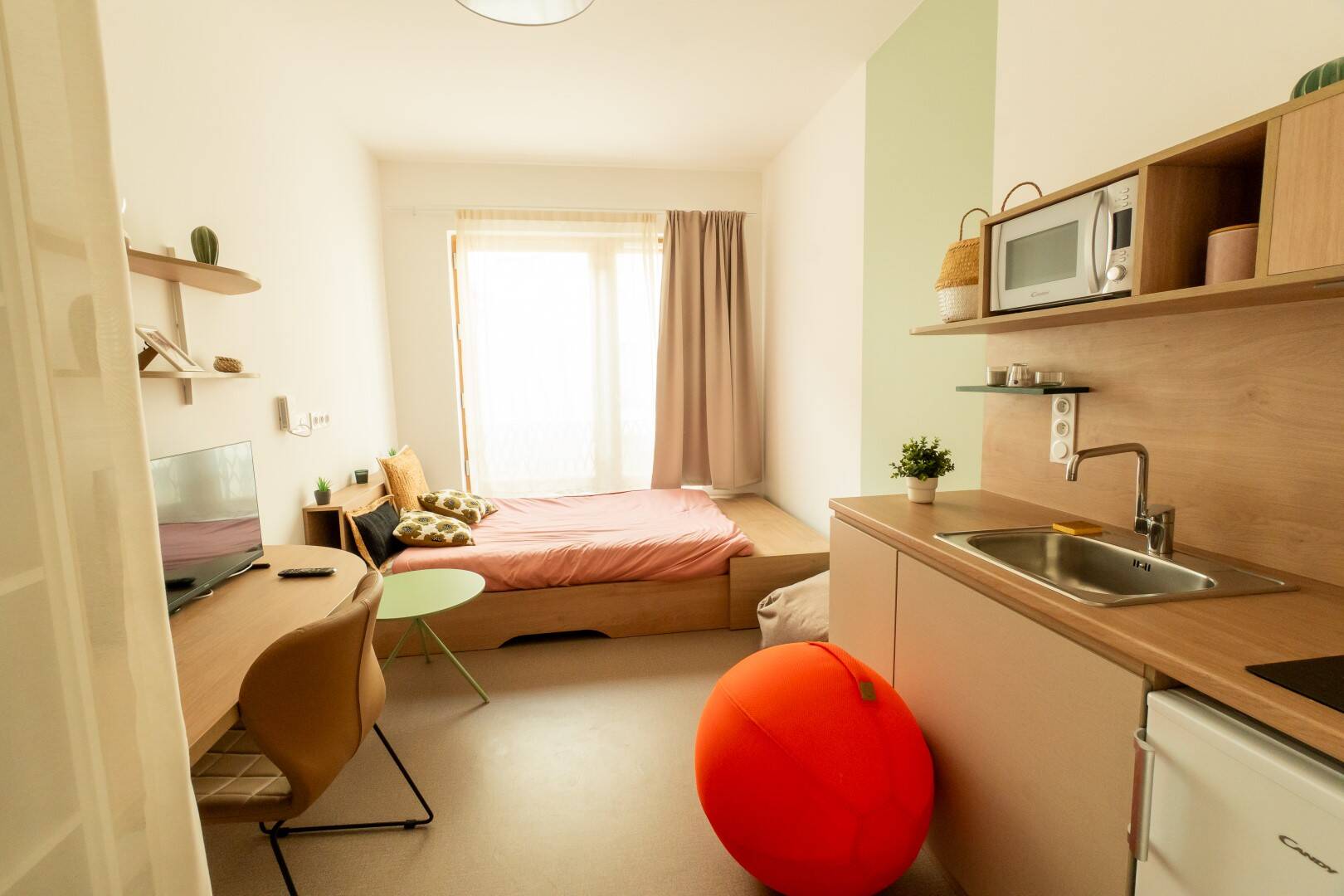 Appartement 1 pièce 19 m² · à Villejuif · 19 m² · 1 000 €