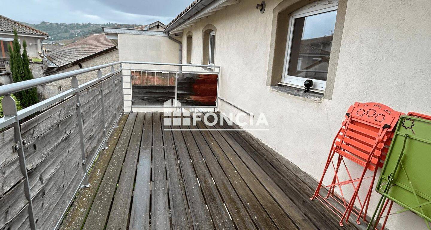 Appartement 3 pièces 58 m² · à Condrieu · 58,3 m² · 690 €