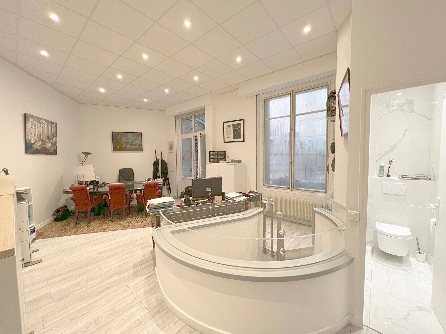 Appartement 2 pièces 63 m² · à Paris 16ème Arrondissement · 62,5 m² · 562 000 €