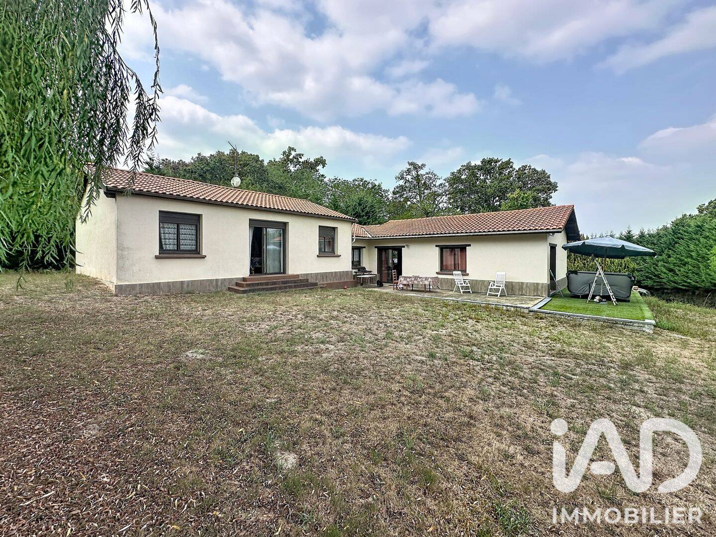 Maison 5 pièces 185 m² · à Saint-Justin · 185 m² · 260 000 €