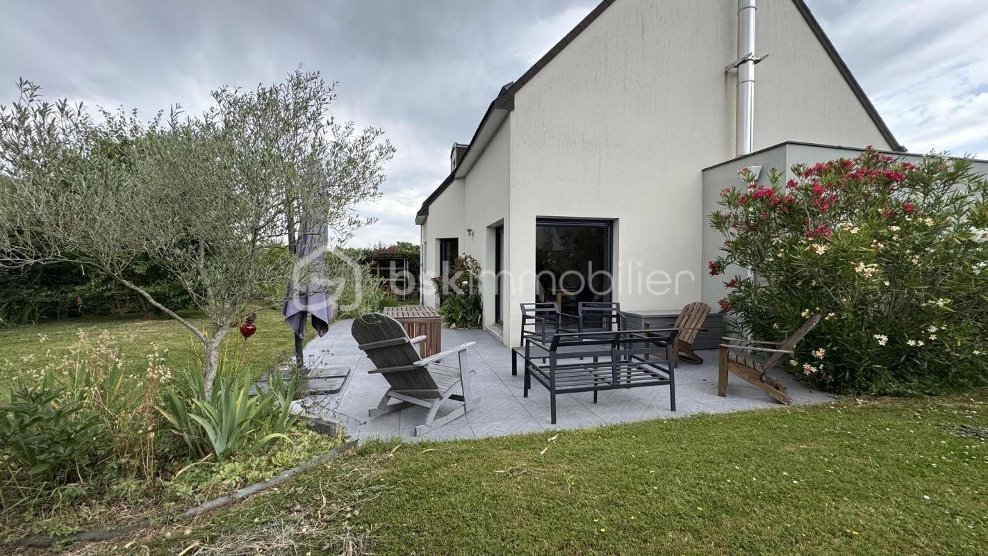 Maison 7 pièces 156 m² · à L'Hermitage · 156 m² · 466 000 €