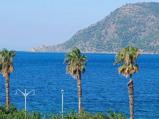 Appartement à vendre 224 800 € 2 pièces 1 chambre 60,08 m² Étage 3/3 Pin Rolland-Maregau Saint-Mandrier-sur-Mer 83430