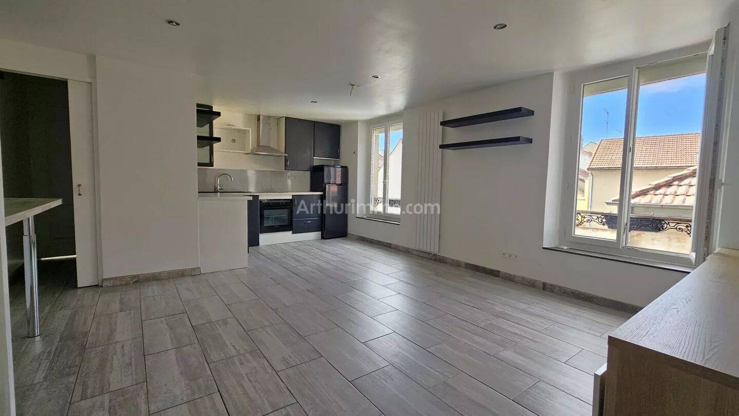 Appartement 2 pièces 47 m² · à Montlhéry · 47,4 m² · 130 000 €