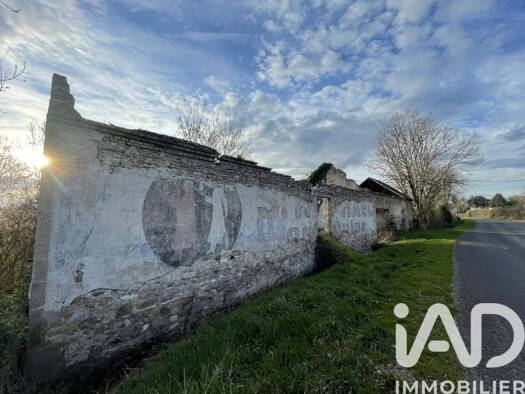 Terrain constructible à vendre 17 000 € 4 792 m² de terrain Saint-Prix 03120