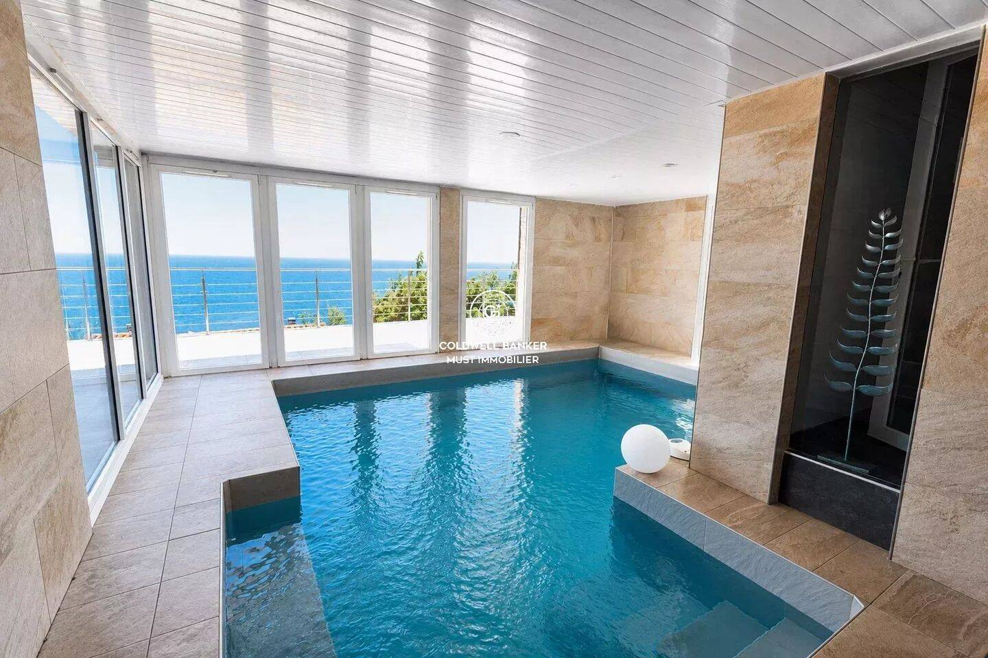 Maison 6 pièces 165 m² · à Cerbère · 165 m² · 980 000 €