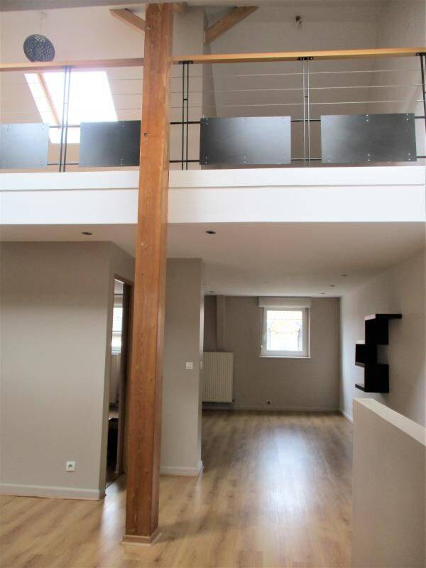 Appartement 3 pièces 91 m² · à Hayange · 91 m² · 800 €