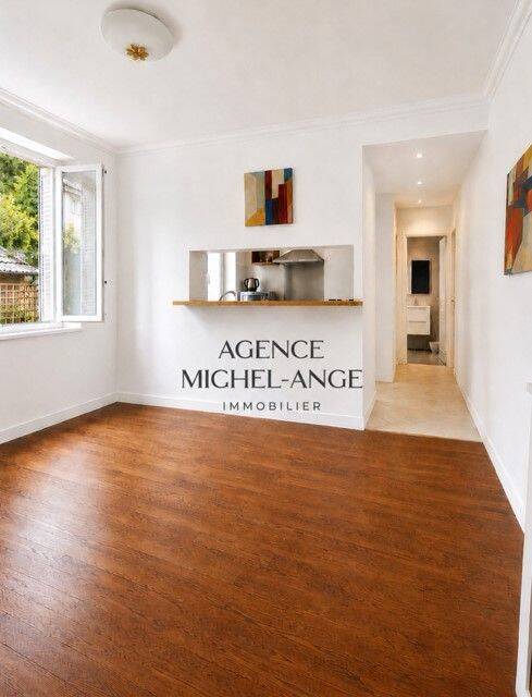 Appartement 2 pièces 36 m² · à Paris 16ème Arrondissement · 35,7 m² · 285 000 €