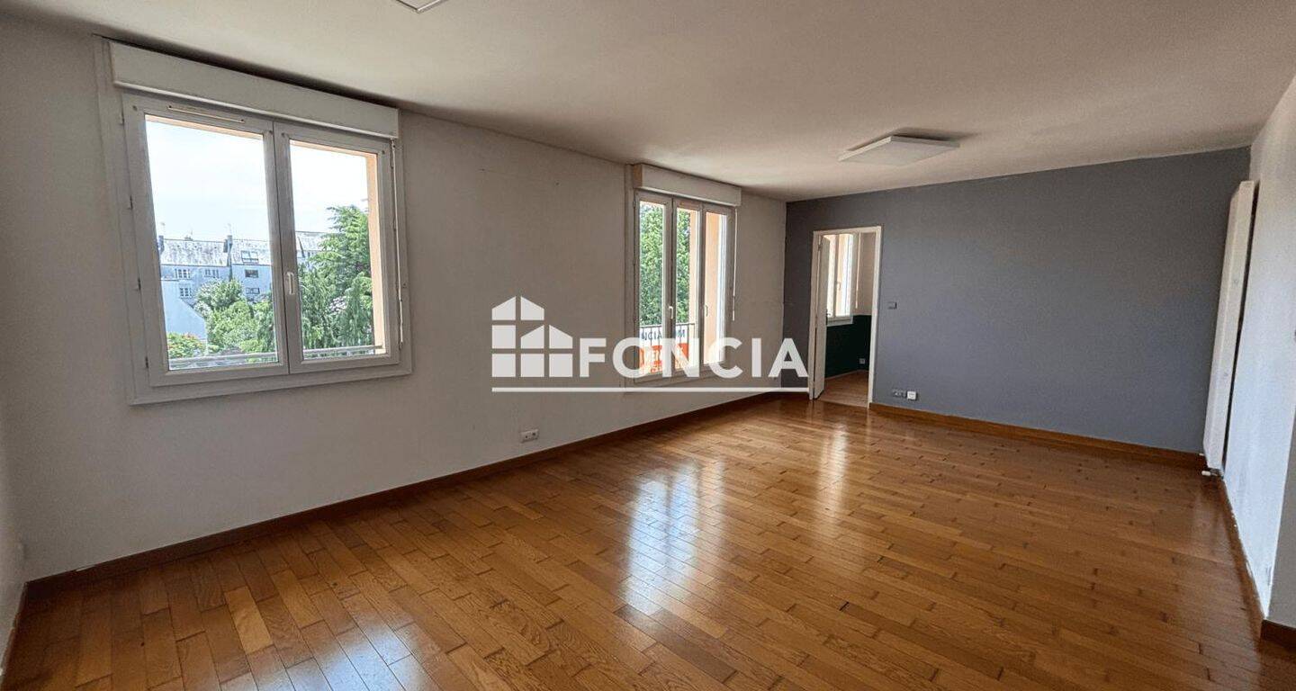 Appartement 4 pièces 68 m² · à Quimper · 67,9 m² · 124 900 €