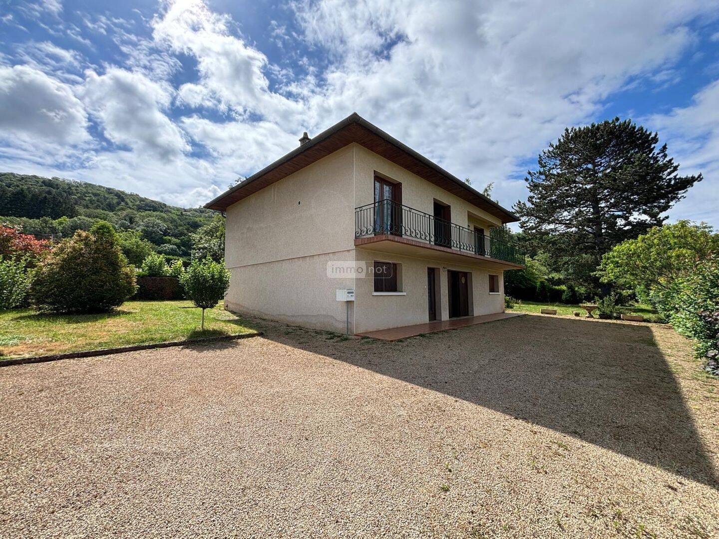 Maison 4 pièces 107 m² · à Cuiseaux · 107 m² · 149 000 €