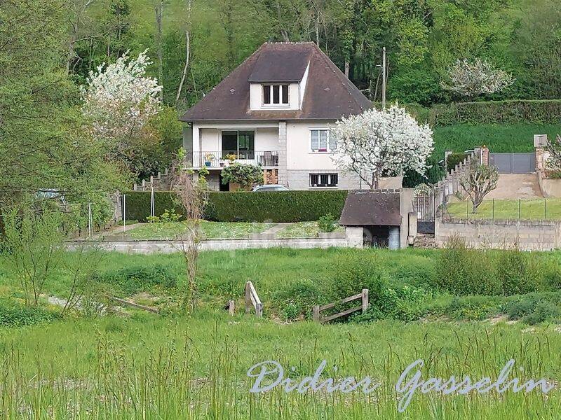 Maison 5 pièces 112 m² · à Nogent-le-Rotrou · 112 m² · 64 000 €