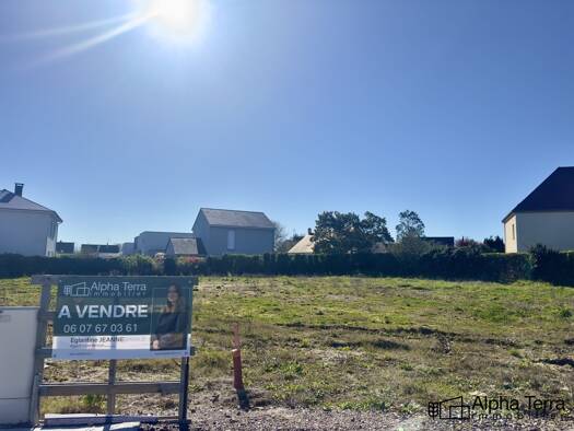 Terrain à vendre 140 000 € 685 m² de terrain Douvres-la-Délivrande 14440