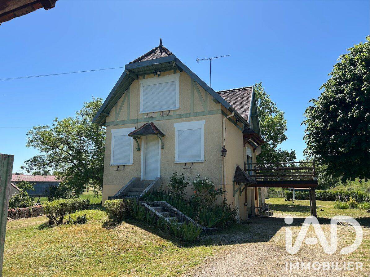 Maison 4 pièces 116 m² · à Noyers · 116 m² · 210 000 €