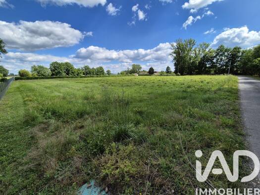 Terrain constructible à vendre 55 000 € 4 200 m² de terrain Saint-Pierre-d'Eyraud 24130