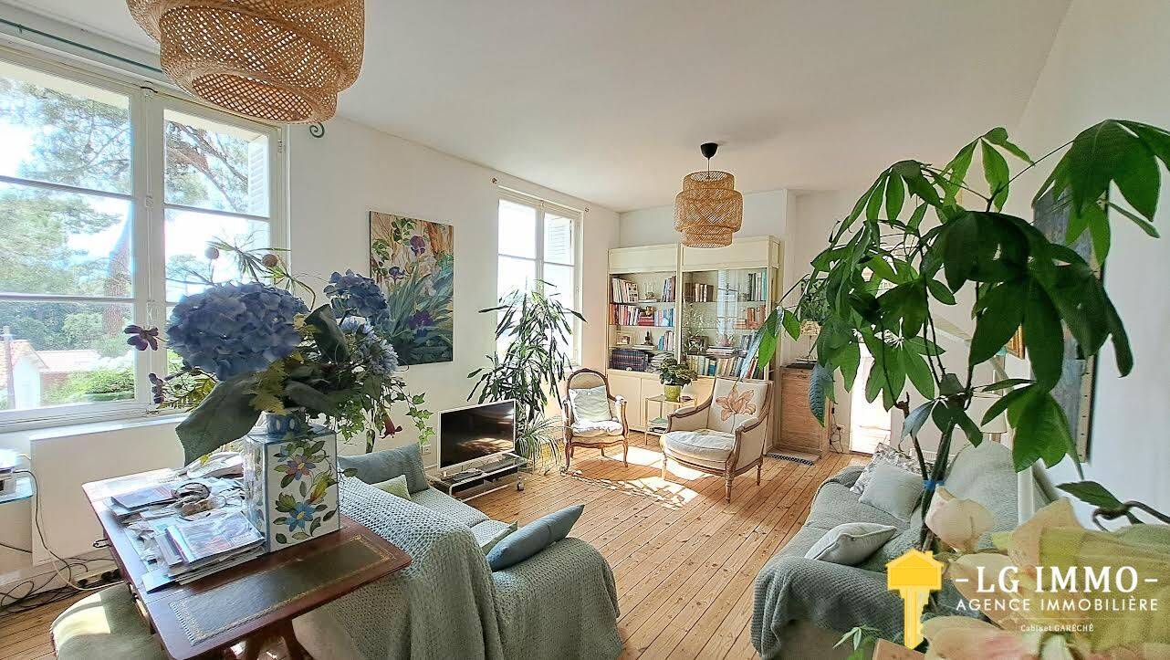 Appartement 6 pièces 135 m² · à Saint-Georges-de-Didonne · 135 m² · 477 000 €