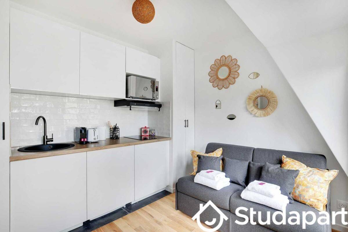 Appartement 1 pièce 9 m² · à Paris 16ème · 9 m² · 1 365 €