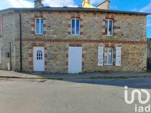 Maison de ville à vendre 255 000 € 8 pièces 4 chambres 168 m² 94 m² de terrain Broons 22250