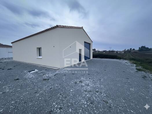 Parking à vendre 292 000 € 150 m² Berriac 11000