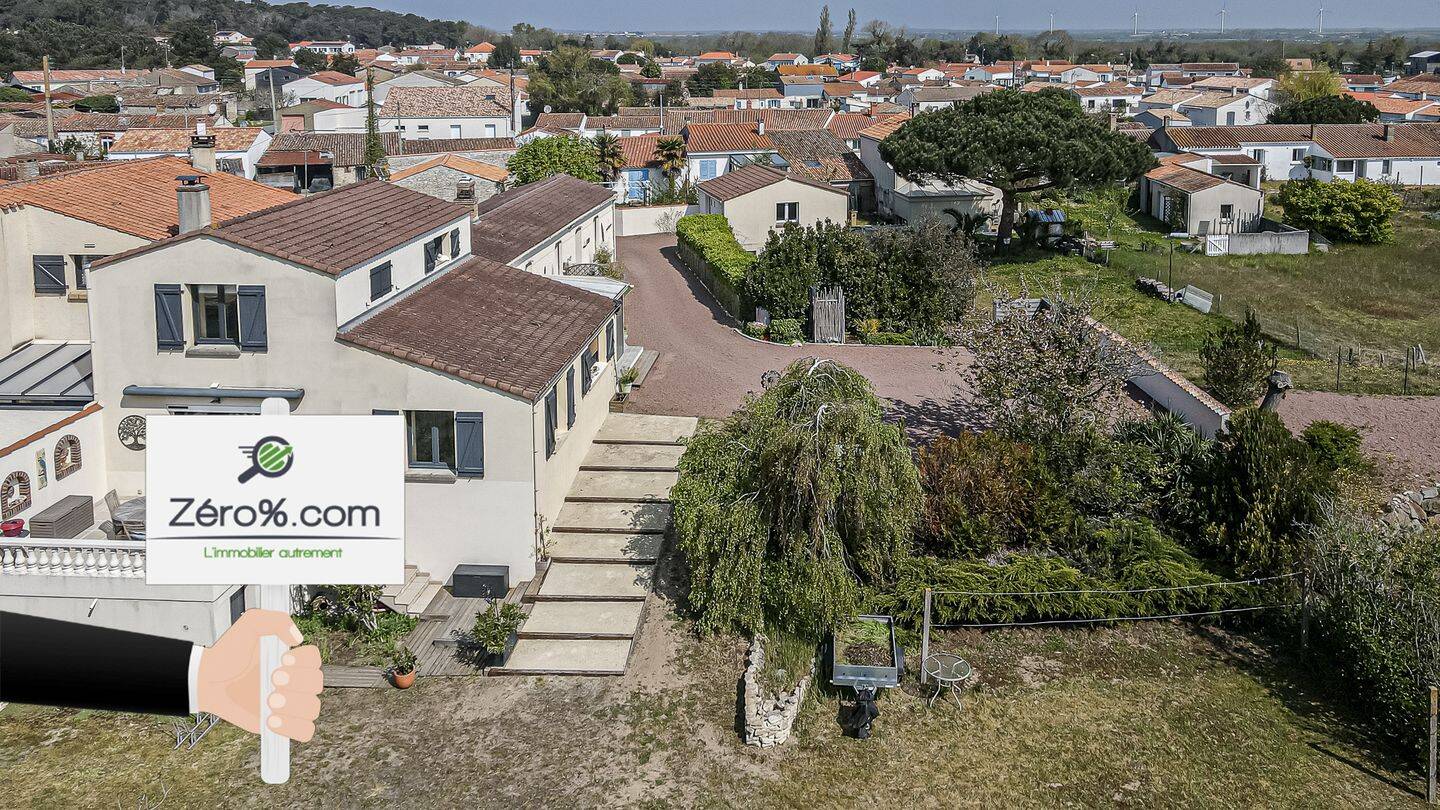 Maison 5 pièces 192 m² · à Longeville-sur-Mer · 192 m² · 534 900 €
