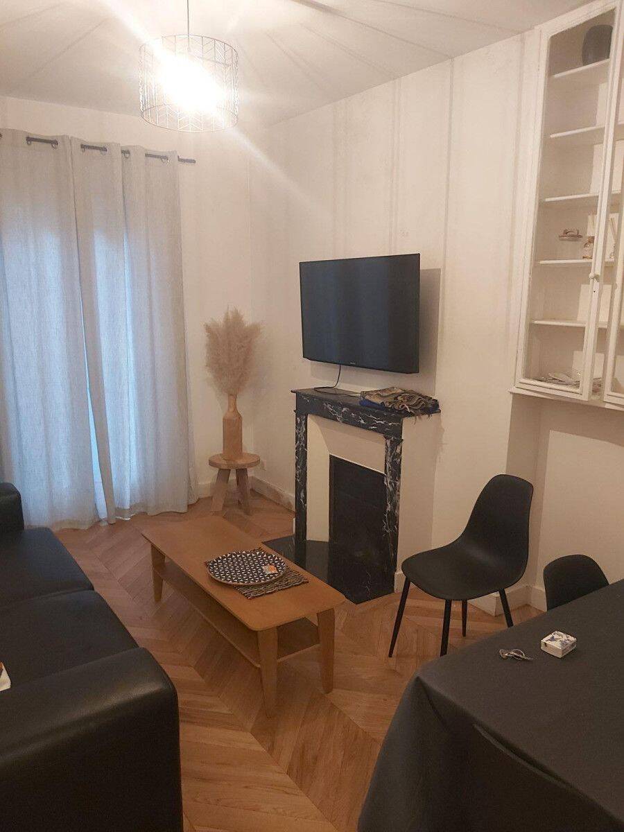 1 pièce 23 m² · à Paris 19ème Arrondissement · 23 m² · 718 €/mois