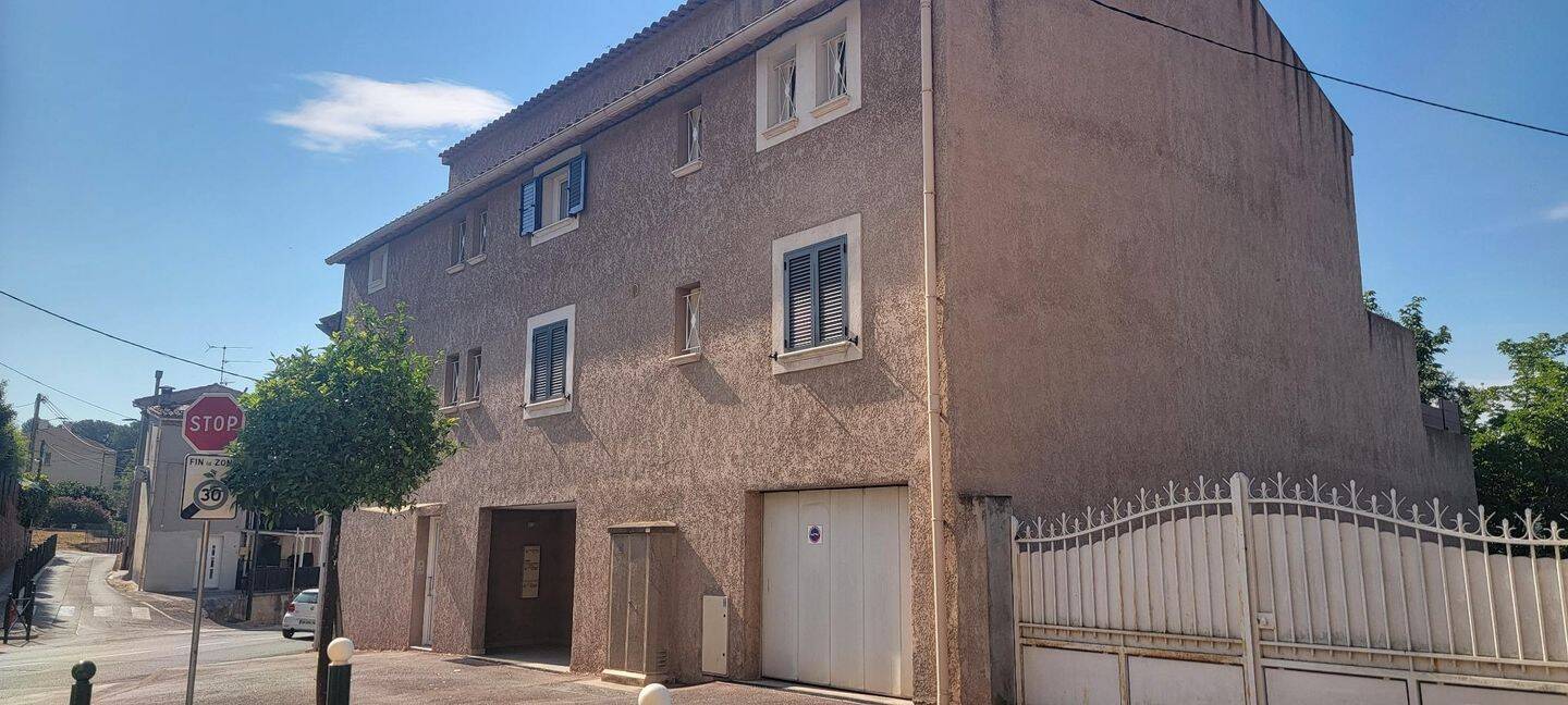 Appartement 2 pièces 37 m² · à Pierrefeu-du-Var · 37 m² · 168 000 €