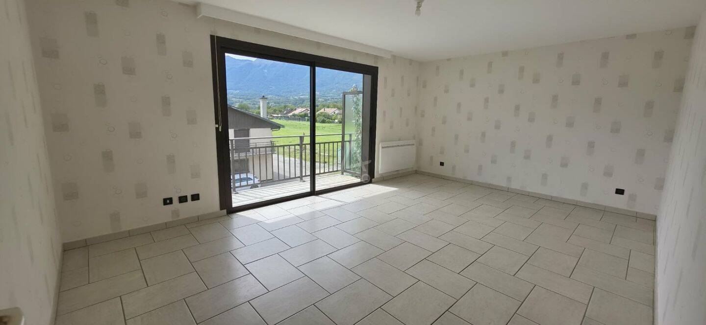 Appartement 4 pièces 94 m² · à Gilly-sur-Isère · 94 m² · 1 025 €/mois