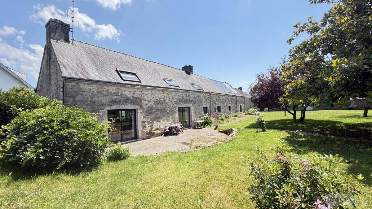 Maison 5 pièces 152 m² · à Languidic · 152 m² · 327 780 €