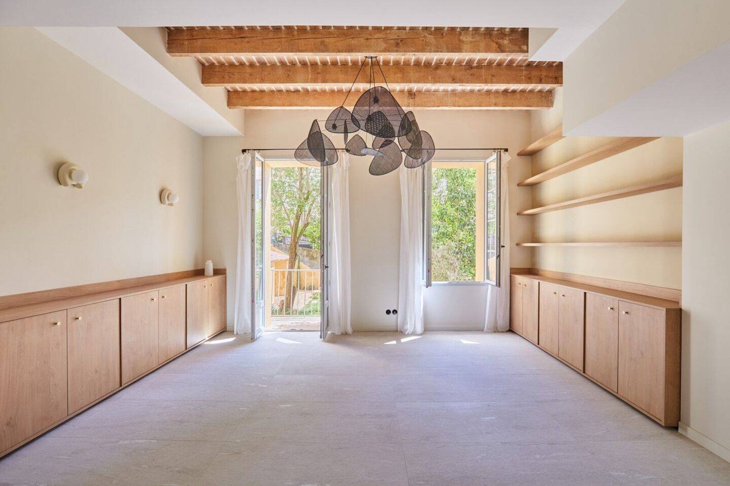 Appartement 4 pièces 175 m² · à Aix-en-Provence · 175 m² · 10 000 €