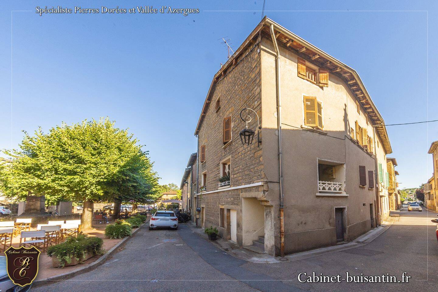 Appartement 4 pièces 109 m² · à Châtillon · 108,5 m² · 180 000 €