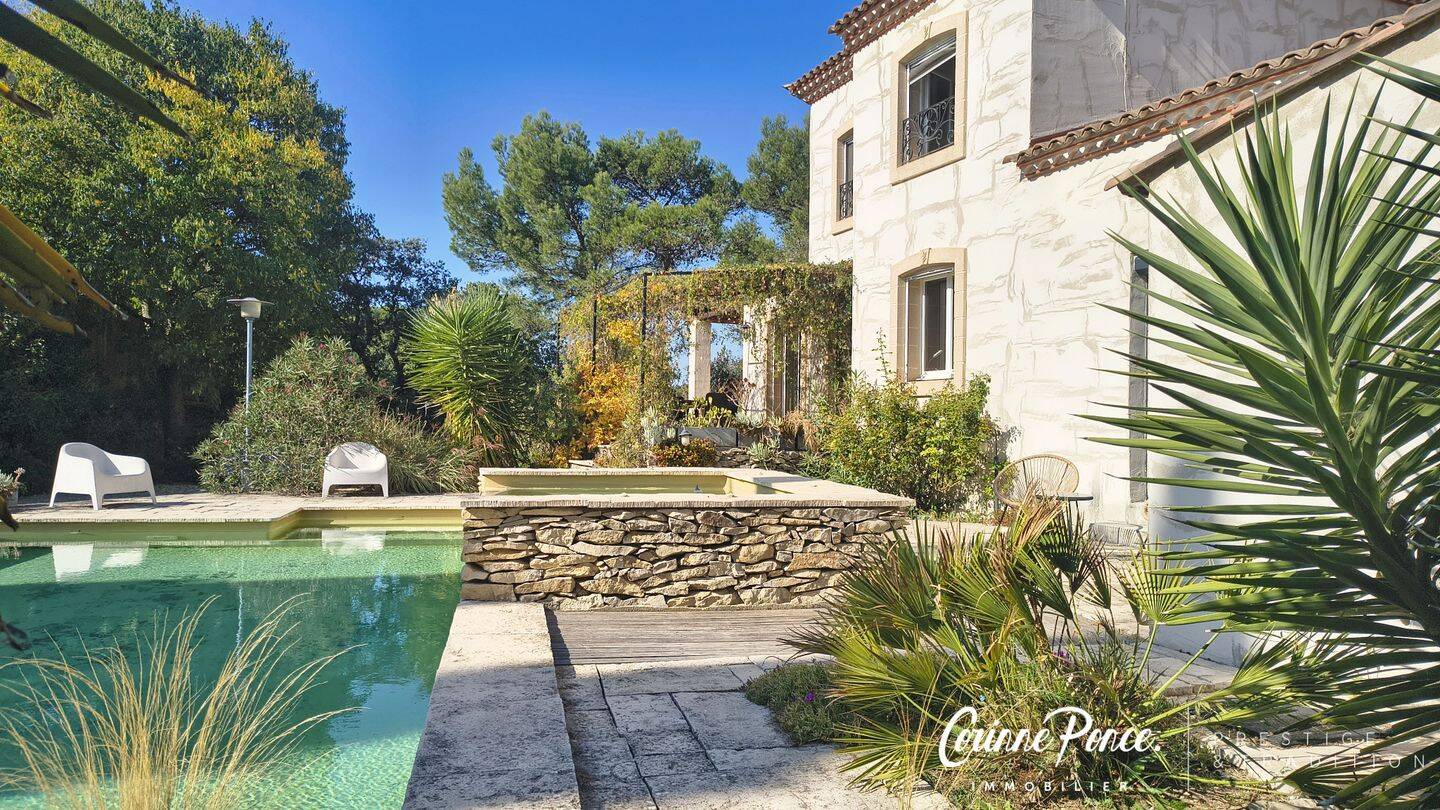Maison 5 pièces 184 m² · à Nîmes · 184 m² · 625 000 €