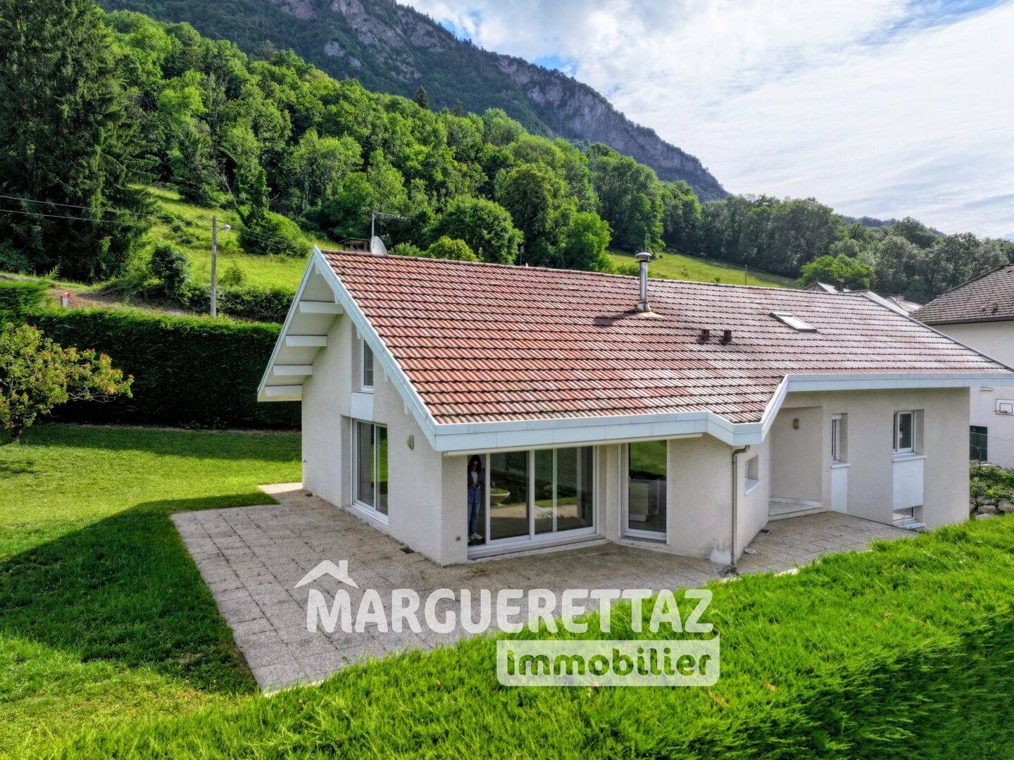 Maison 6 pièces 185 m² · à Thyez · 185 m² · 600 000 €