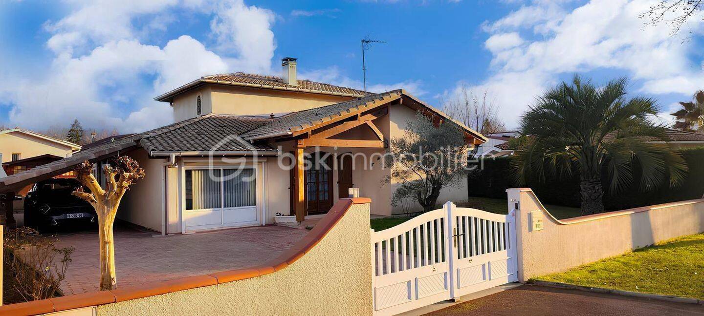 Maison 6 pièces 173 m² · à Dax · 173 m² · 472 500 €