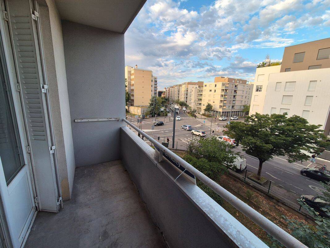 Appartement 3 pièces 54 m² · à Villeurbanne · 54 m² · 810 €/mois