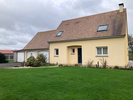 Maison à vendre 253 250 € 6 pièces 4 chambres 114 m² 1 927 m² de terrain Valdallière 14410