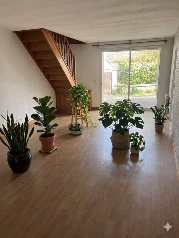 Maison 4 pièces 99 m² · à Pons · 99 m² · 107 000 €