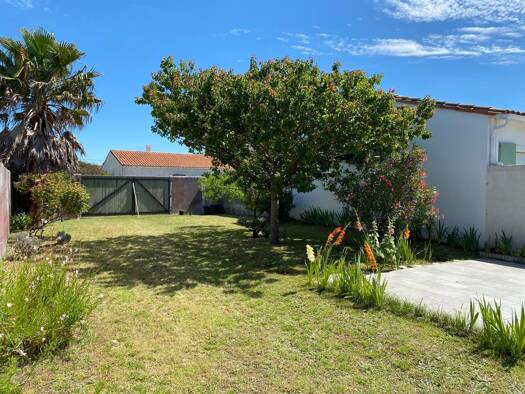 Villa à vendre 694 000 € 4 pièces 3 chambres 90 m² 443 m² de terrain Saint-Clément-des-Baleines 17590