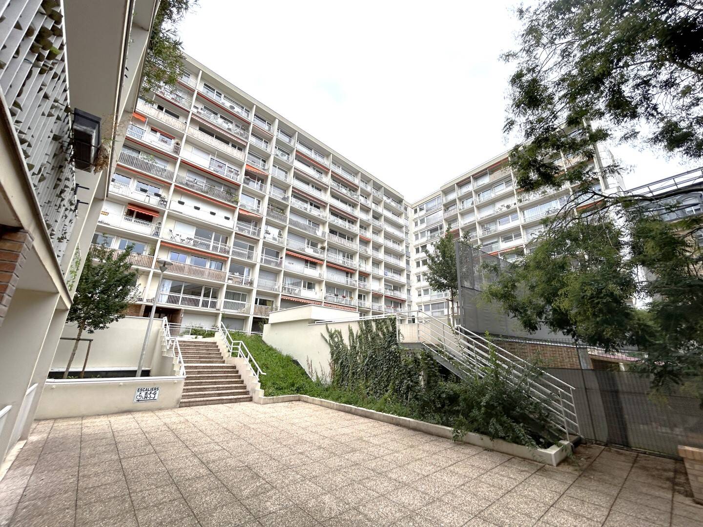 Appartement 1 pièce 29 m² · à Paris 20ème Arrondissement · 29,4 m² · 134 000 €
