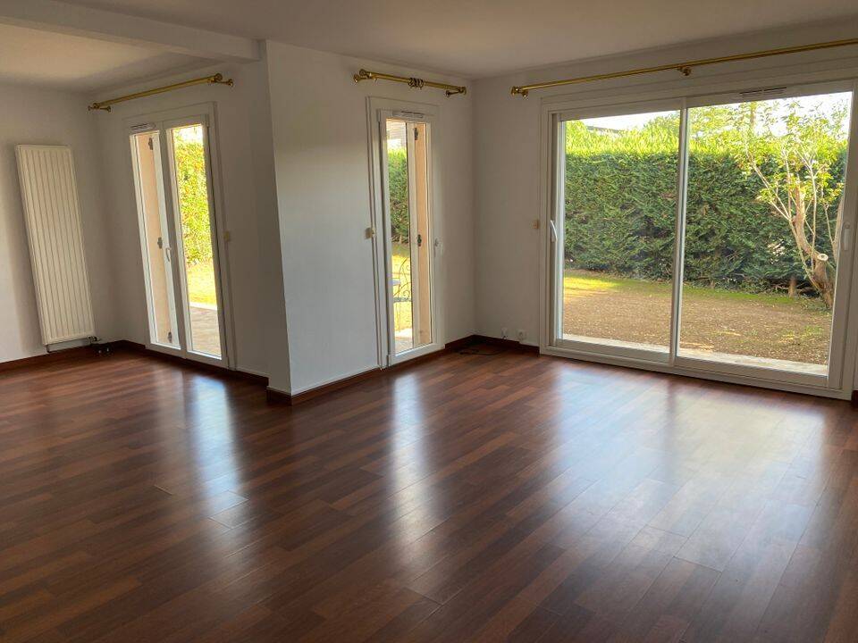 Appartement 3 pièces 82 m² · à Amiens · 82 m² · 950 €/mois