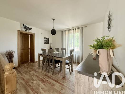 Maison de ville à vendre 110 000 € 5 pièces 2 chambres 145 m² 191 m² de terrain Arches 88380