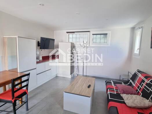 Appartement à louer 500 € 1 pièce 22,1 m² RDC Dax 40100