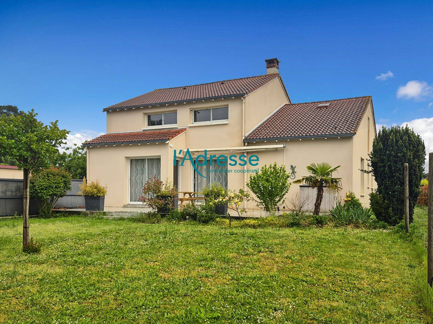 Maison 6 pièces 160 m² · à Mauges sur Loire · 160 m² · 242 490 €