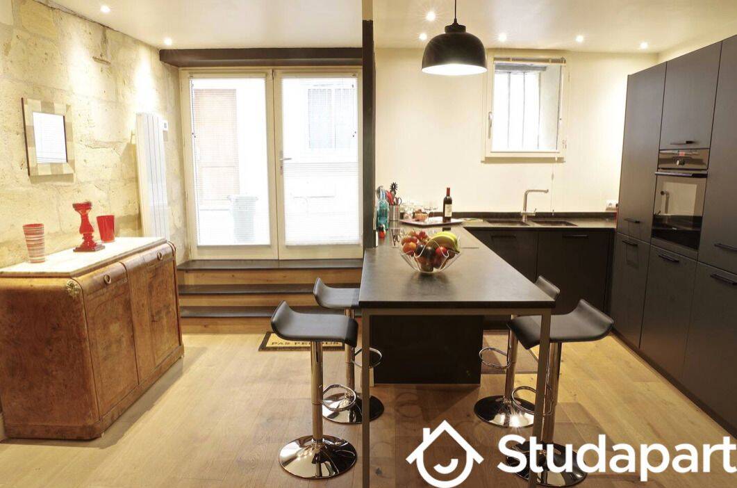 Appartement 2 pièces 48 m² · à Bordeaux · 48 m² · 1 600 €
