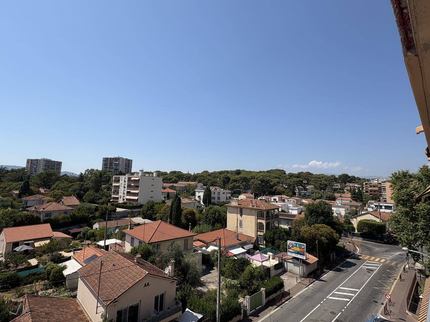 Appartement 3 pièces 67 m² · à Le Cannet · 67,3 m² · 1 200 €