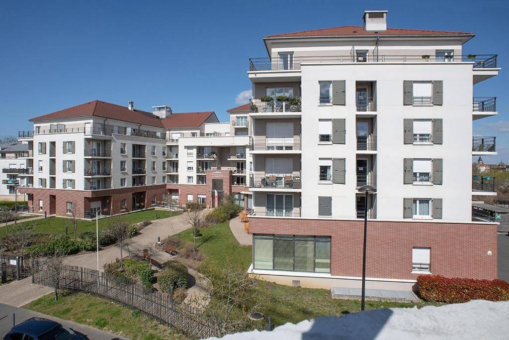 Appartement 1 pièce 32 m² · à Villeneuve-le-Roi · 32 m² · 109 006 €