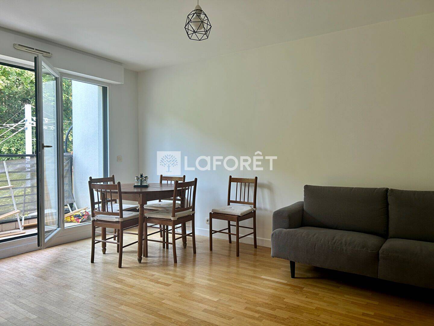 Appartement 2 pièces 42 m² · à Saint-Cloud · 42 m² · 1 500 €/mois