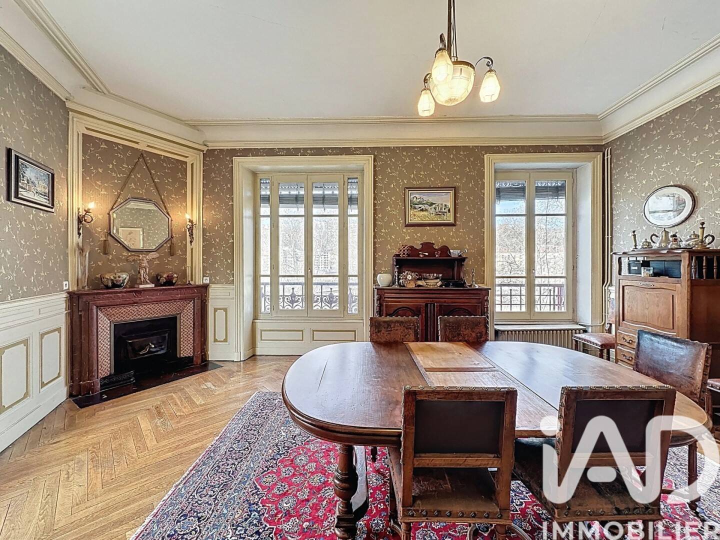 Appartement 6 pièces 212 m² · à Lyon 9ème Arrondissement · 212 m² · 640 000 €