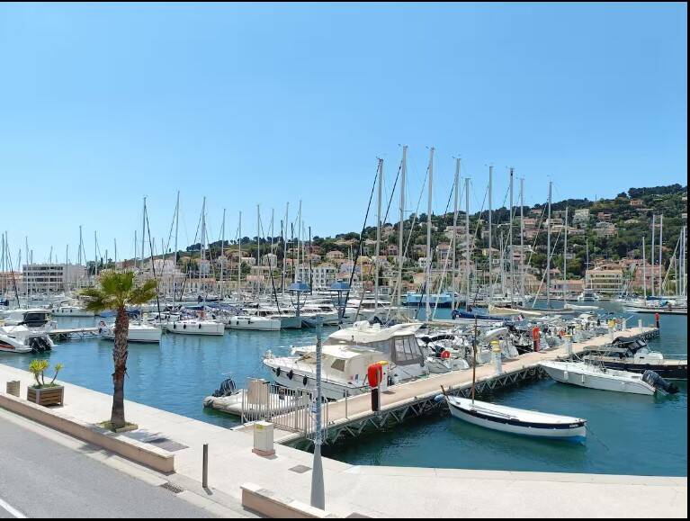 Appartement 1 pièce 21 m² · à Saint-Mandrier-sur-Mer · 21 m² · 550 €
