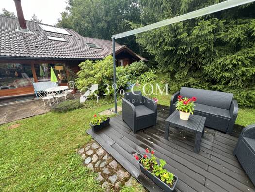 Chalet à vendre 556 000 € 9 pièces 4 chambres 147 m² 5 000 m² de terrain Ecarts et Coteaux Gérardmer 88400