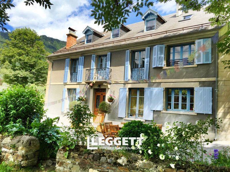 Maison 13 pièces 265 m² · à Montauban-de-Luchon · 265 m² · 535 000 €