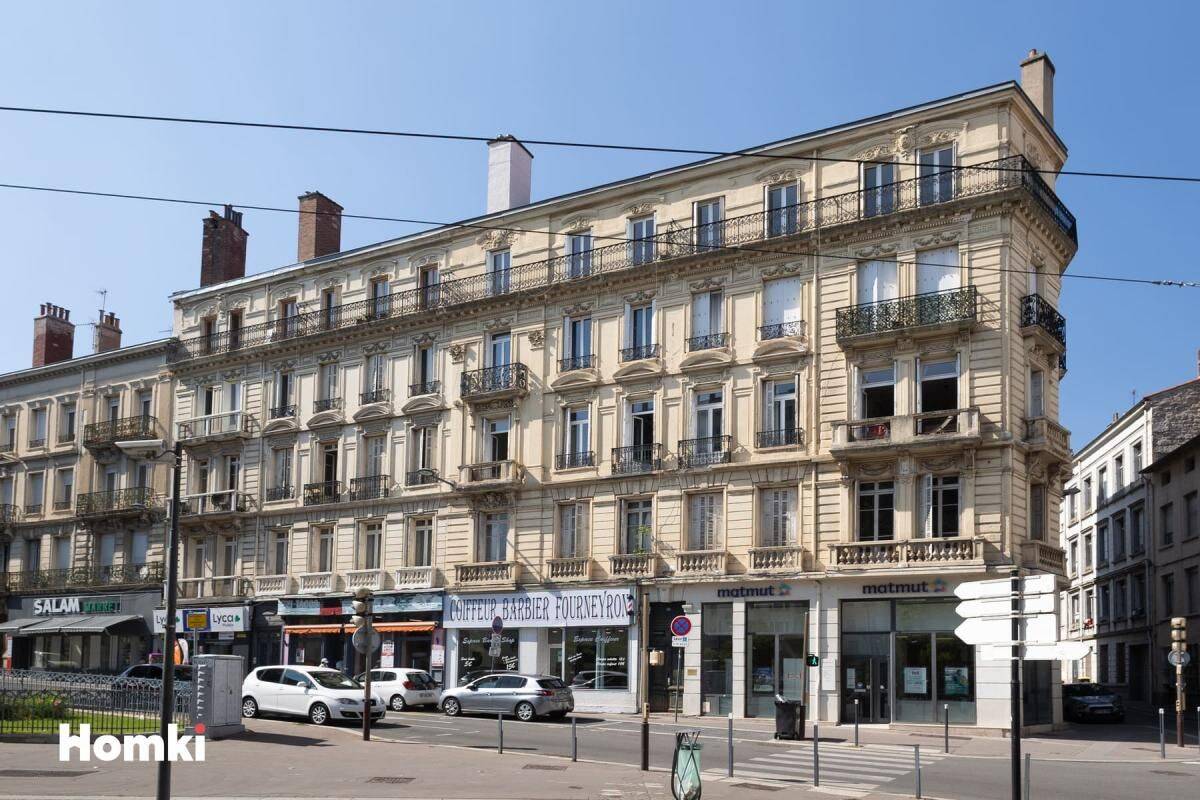 Appartement 2 pièces 58 m² · à Saint-Étienne · 58 m² · 73 000 €